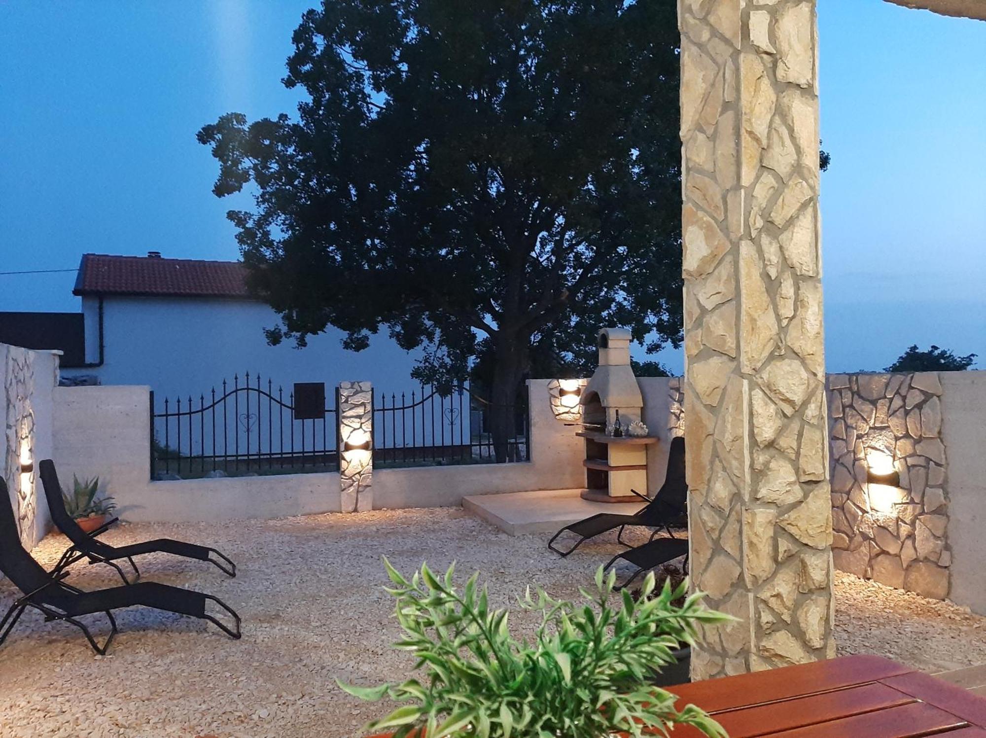 Nino Apartman Zára Kültér fotó
